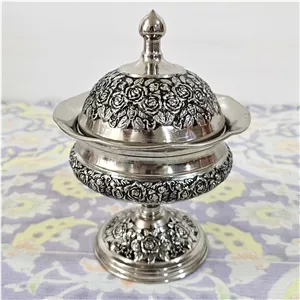 قندان گلبرگ مسی کروم شده بزرگ و ضخیم و جدید با گل رز کار شیک ارسال رایگان 