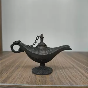 چراغ نفتی مدل چراغ جادو معروف به پی سوز برنجی کوچک