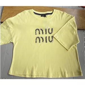 تیشرت زنانه برند uki ترکیه طرح miu miu و chanel