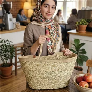 زنبیل حصیری ساحلی