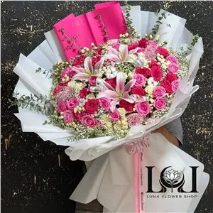دسته گل 40 شاخه رز و لیلیوم