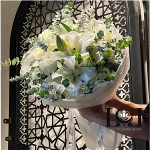 دسته گل لیلیوم DL114