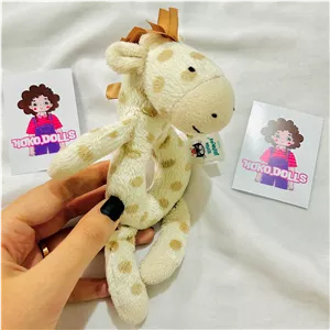 عروسک زرافه جغجغه ای jellycat 
