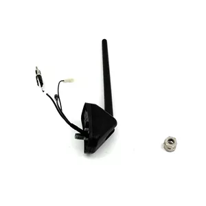 آنتن اکتیو دنا و دنا پلاس با GPS بدون سانروف نصب در جلوی سقف ایساکو