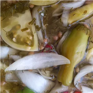 ترشی گوجه کال و پیاز 500گرمی