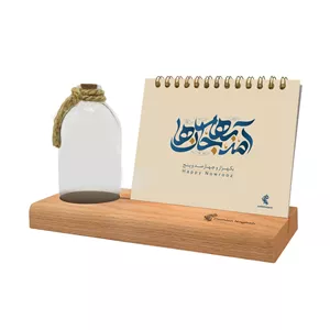 تقویم رومیزی سال 1405 پدیده نقش چوبی مدل پتوس