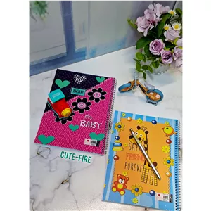 دفتر 4 خط زبان انگلیسی سیمی 50 برگ جلد طلقی برند زرین کاغذ 70 گرم