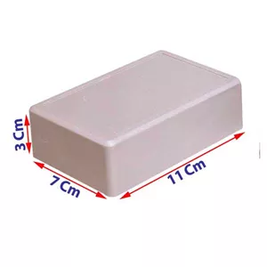 جعبه پلاستیکی در ابعاد 30x69x105 میلیمتر