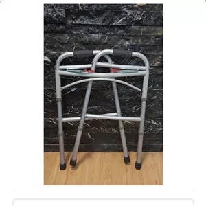 واکر تاشو بدون چرخ با قابلیت تنظیم ارتفاع 