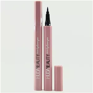 خط چشم ماژیکی طرح هدی بیوتی Huda Beauty