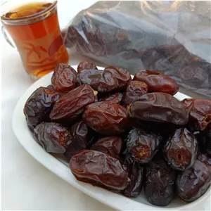 خرما خنیزی6کیلویی برداشت 405 لوکس آجیلی درجه 1امسالی ارسال رایگان 