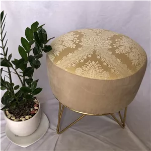 صندلی پاف مدل اسلیمی کرم پایه فلزی ابکاری(پس کرایه)