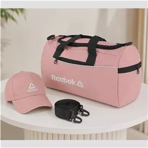 ساک ورزشی پارچه ای ابعاد 45 در 25 در 15 سانتیمتر با بند بلند و زیپ