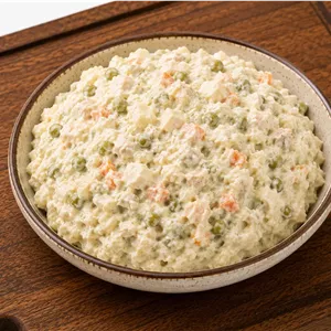 سالاد الویه طلاگوشت