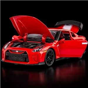 ماکت ماشین فلزی نیسان جی تی آر R35 مقیاس 1.32