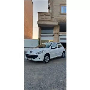پژو 207i