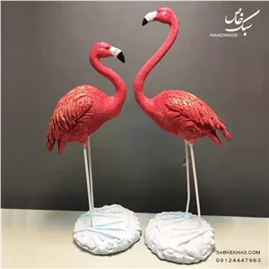 مجسمه کنارسالنی فلامینگو