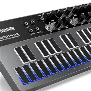 سینتیسایزر و سیکوئنسر دونر b1