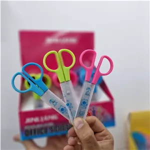 قیچی غلاف دار نوک گرد