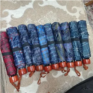 چتر چهارخانه تاشو ضدآب مقاوم و سبک زنانه و مردانه
