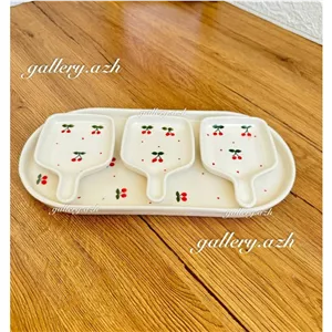 خرما خوری . جای خرما خوری . خرما خوری و مزه خوری آلبالو