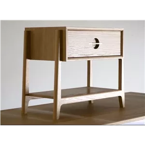 پاتختی چوبی رها