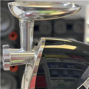 چرخ گوشت سونیا 650 وات مدل 9860 رنگ مشکی 