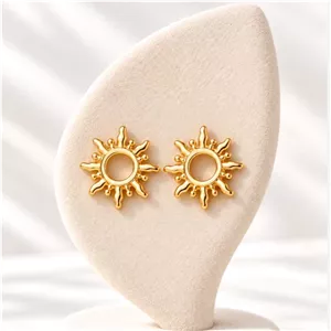 گوشواره میخی طلایی طرح خورشید مدل Sun Glow