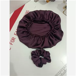 اسکرانچی و کلاه خواب ساتن