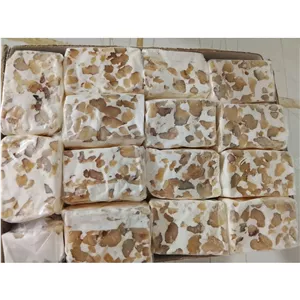 نوقا گردویی