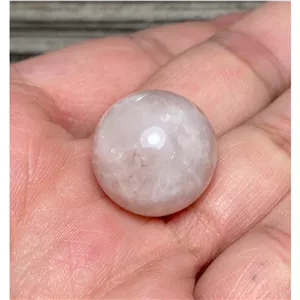 گوی سنگ رز کوارتز طبیعی بسیار زیبا کد 8276