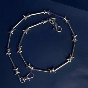 زنجیر شلوار سیم خاردار