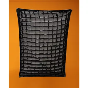 سافت باکس خارجی سایز 60 در 90 گرید دار (مانت بوئنزی) قابل استفاده برای ویدیو لایت ، فلاش ، پروژکتور های مختلف... 