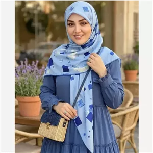 روسری نخ کاستوم طرح باران سایز 140 آبی هندسی اسپرت