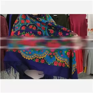 روسری ترکمنی اصل پشمی آبی گل قرمز قواره 138 برند پاولوف پوساد روسیه