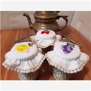درپوش شیشه مربا و حبوبات گلدوزی شده با دست طرح میوه(ست سه تیکه)