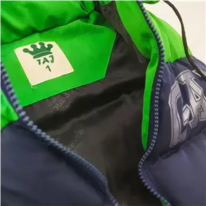 پافر پسرانه GAP سفید شمعی سه رنگ جیب دار