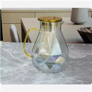 پارچ پیرکس درب طلایی