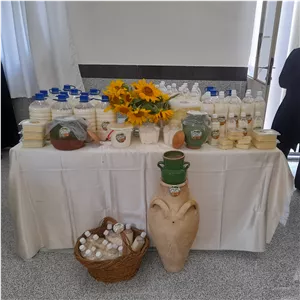 پنیر محلی خانگی گوسفندی