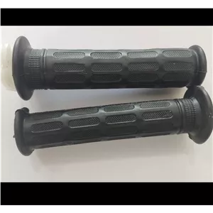 لاستیک سردسته همراه با لوله گاز