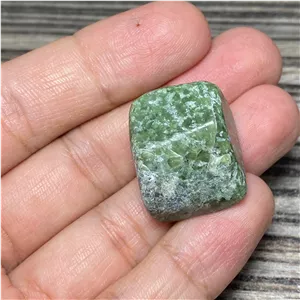 سنگ یشم سرپانتین اصل و طبیعی کد8454