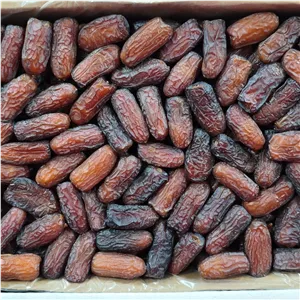 خرما پیارم درجه یک لوکس