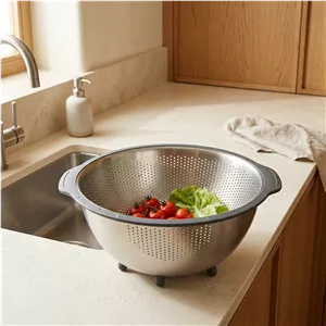 آبکش استیل سایز 29 پایه دار کد UN-4099