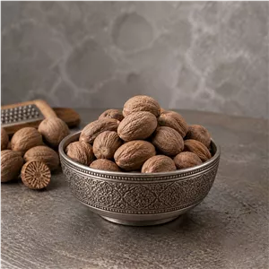 جوز هندی درجه یک 100 گرمی (ارسال رایگان)