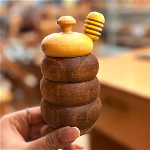 عسل خوری چوبی 