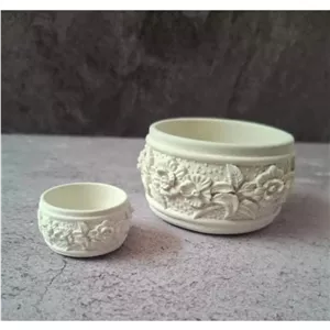 بیس خام ظرف هفت سین گلدار به همراه شات گلدار به عنوان جاشمعی میشه از کوچک استفاده کرد 