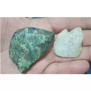 سنگ کوارتز و یشم سرپانتین 