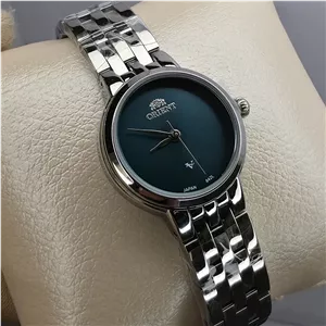 ساعت مچی عقربه ای اورجینال زنانه اورینت وی(V)نقره ای کله غازی مدل 842L