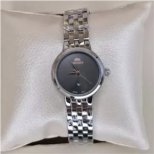 ساعت مچی عقربه ای اورجینال زنانه اورینت وی(V)نقره ای دودی مدل 842L