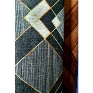موکت طرحدار ششرگ حراجی(پس کرایه)